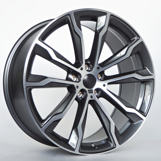 4 vanteen sarja Festus Cupra Raval -mallille