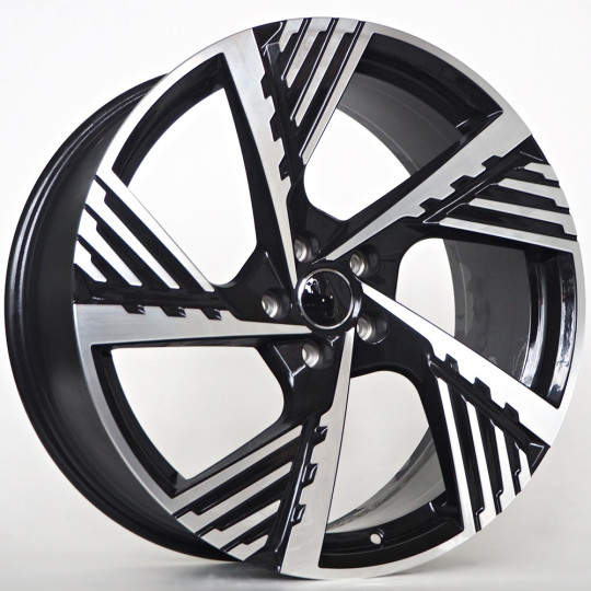 4 vanteen sarja Parker Cupra Raval -mallille