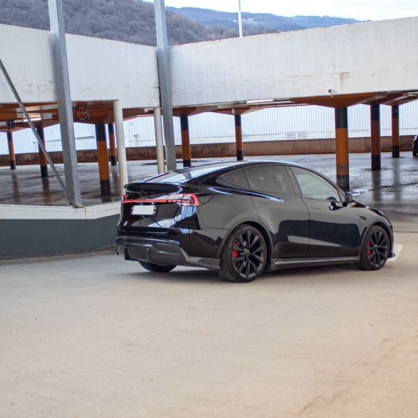 Diffuseur arrière DynoTec BlackEdge® - Tesla Model Y